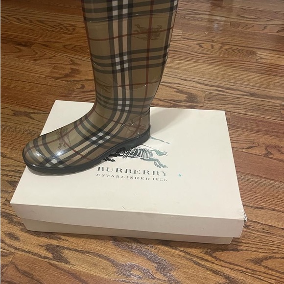 Burberry Neutrals/Pattern Print Rain Boots - Picture 2 of 2